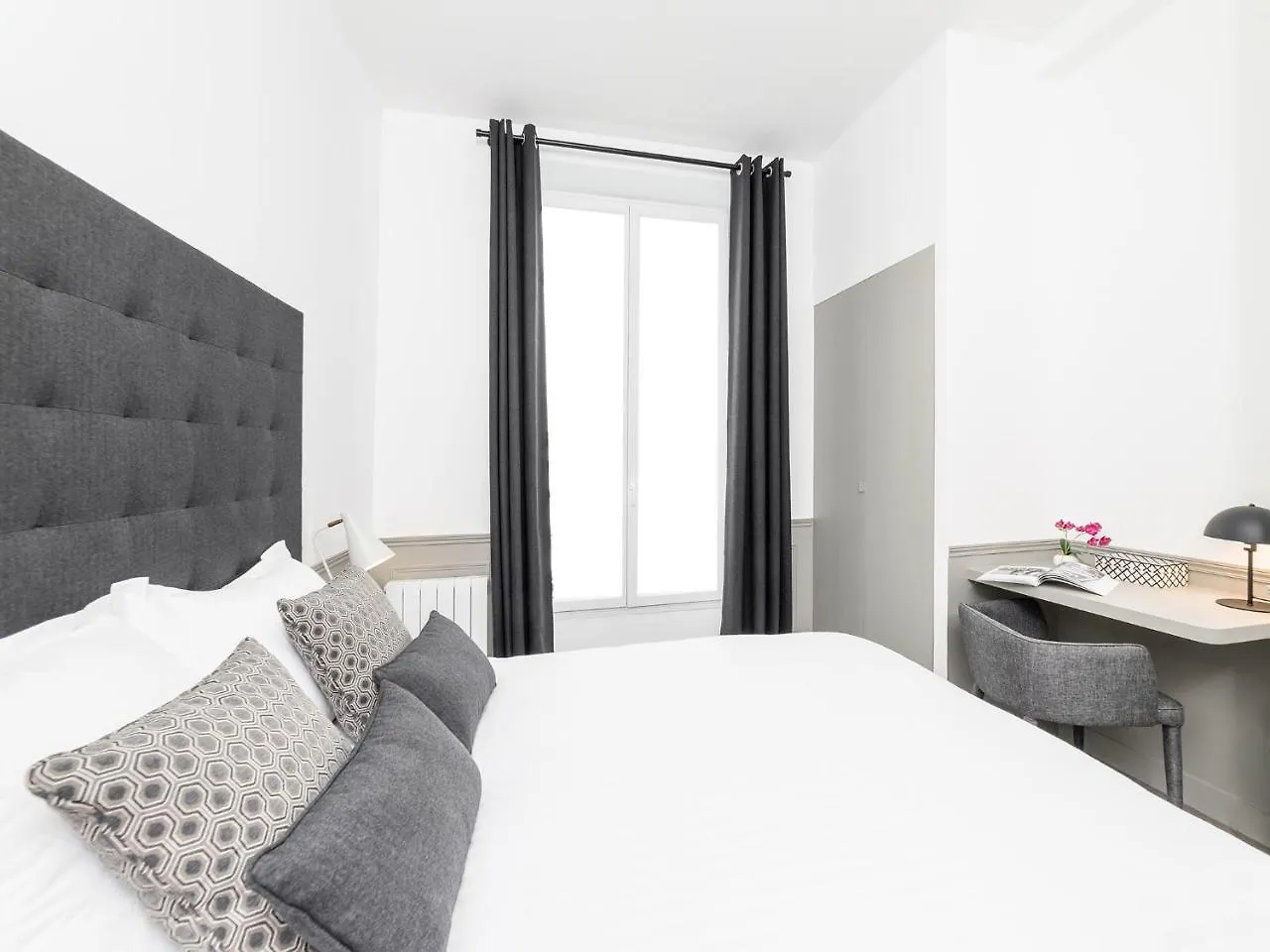 Livinparis - Luxury 4 Bedrooms Opera I Apartment Paris